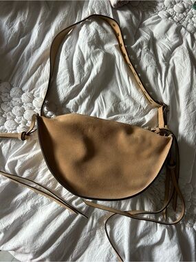 Dolce Vita Veron Shoulder Bag tan